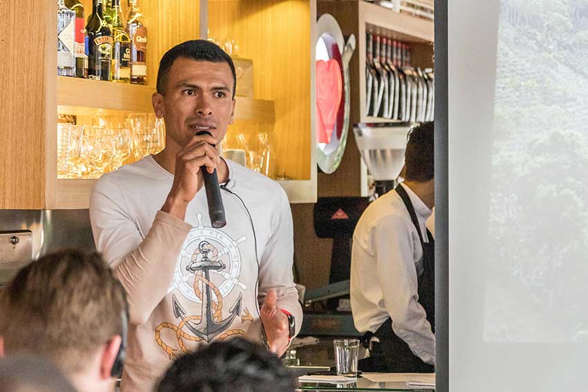 caf&eacute; del futuro caficultor