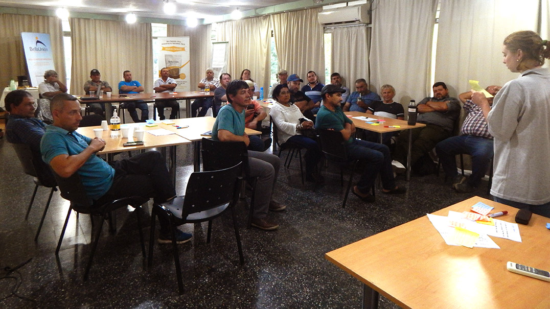 Dialogo con productores, programa de sostenibilidad con Alur. Solidaridad 3