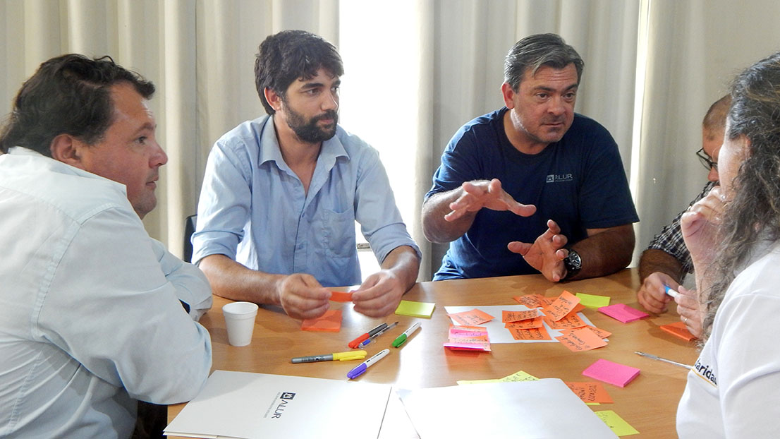 Dialogo con productores, programa de sostenibilidad con Alur. Solidaridad