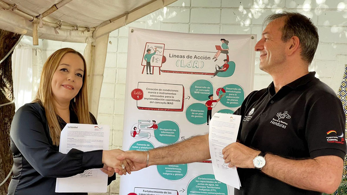 Solidaridad-GIZ-PROCAMBIO-café-acuerdo-biosfera-Honduras-productores-Acorn-carbono-sostenible