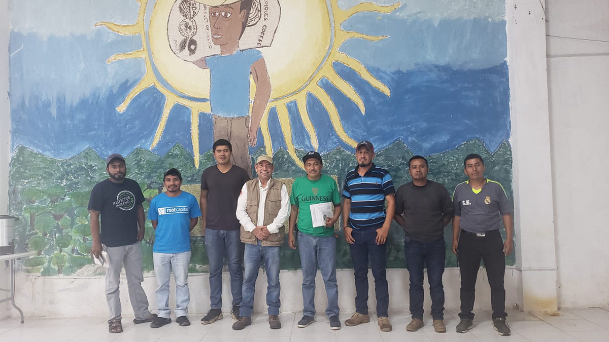 Solidaridad-Javier-Anaya-México-Café-Reunion-jovenes-directiva-Comon