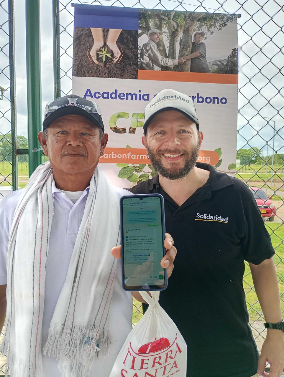 Productor de cacao, Tierralta, Córdoba, Colombia Chatbot: Academia de Carbono