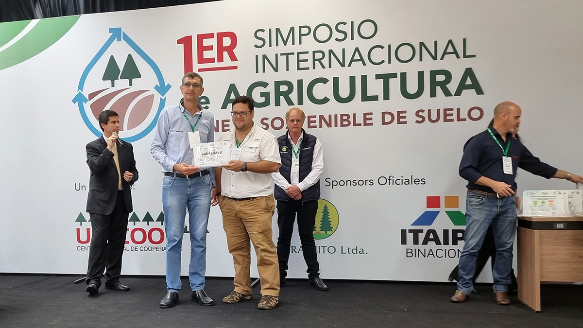 Primer Simposio Internacional de Agricultura y Manejo Sostenible del Suelo. Proyecto de mejora continua del negocio agr&iacute;cola para productores cooperativizados. Alianza Cargill Solidaridad, Paraguay